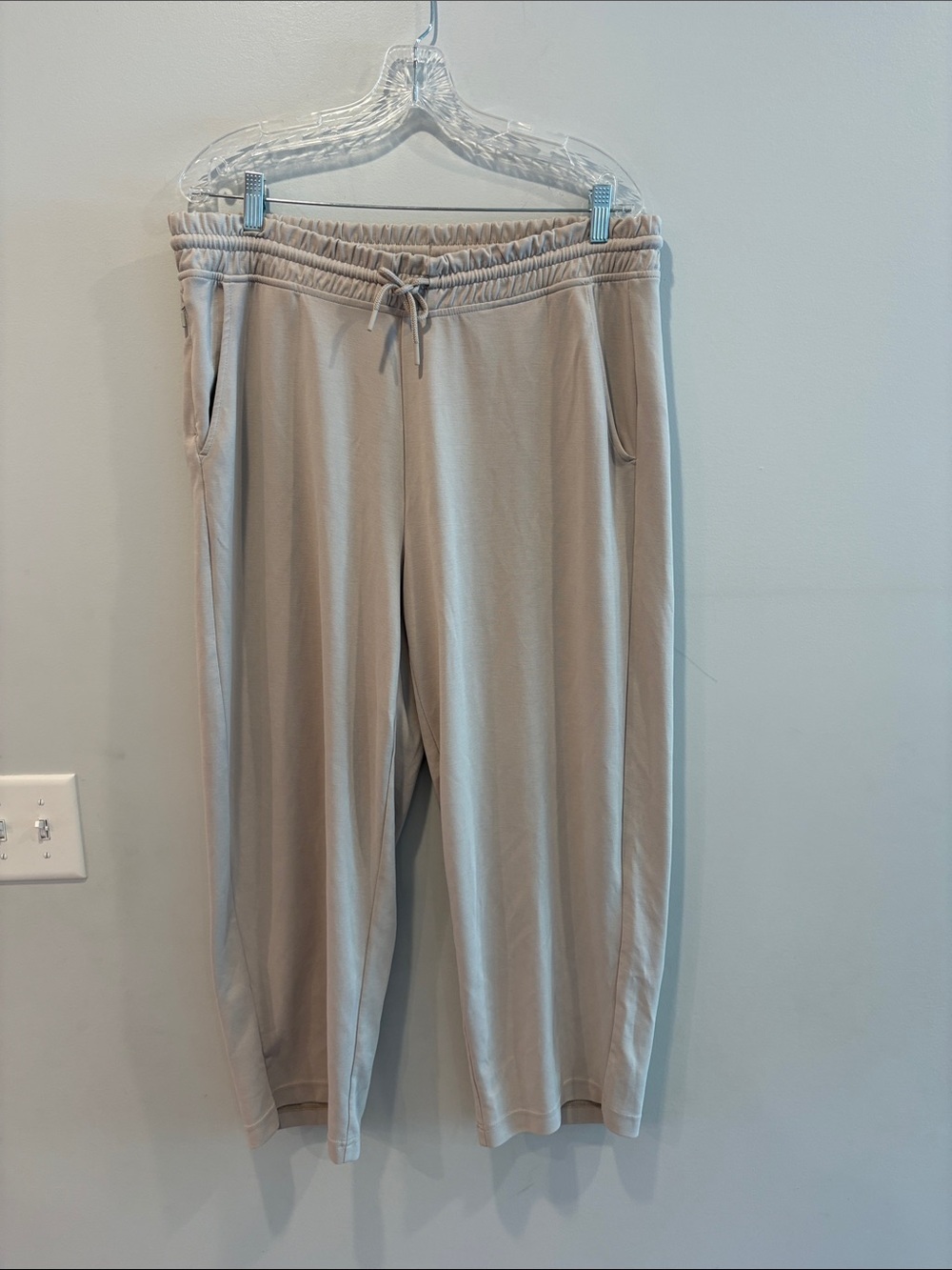 Athleta Beige Drawstring Track Joggers